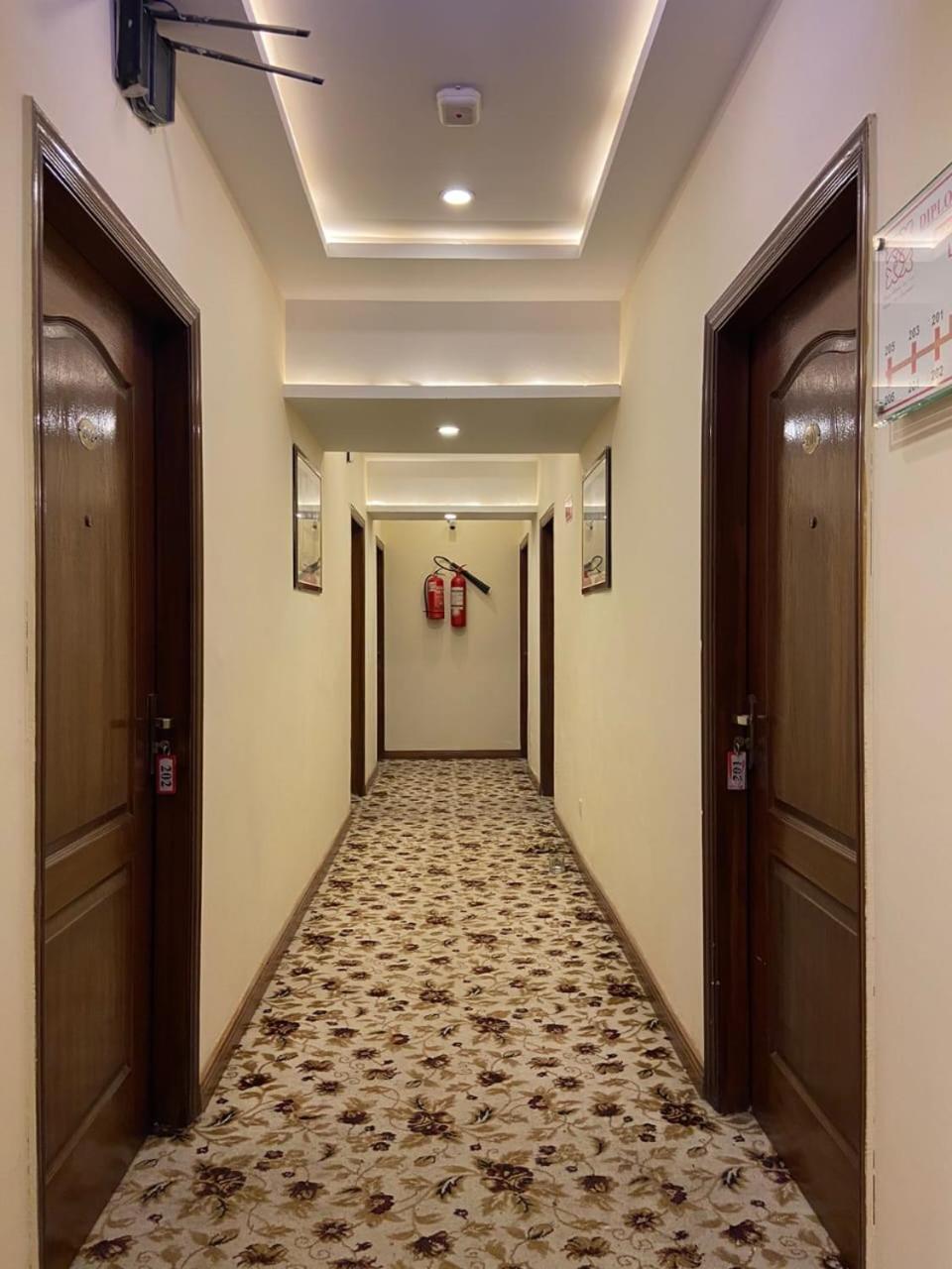 Hotel Diplomat Islamabad Buitenkant foto
