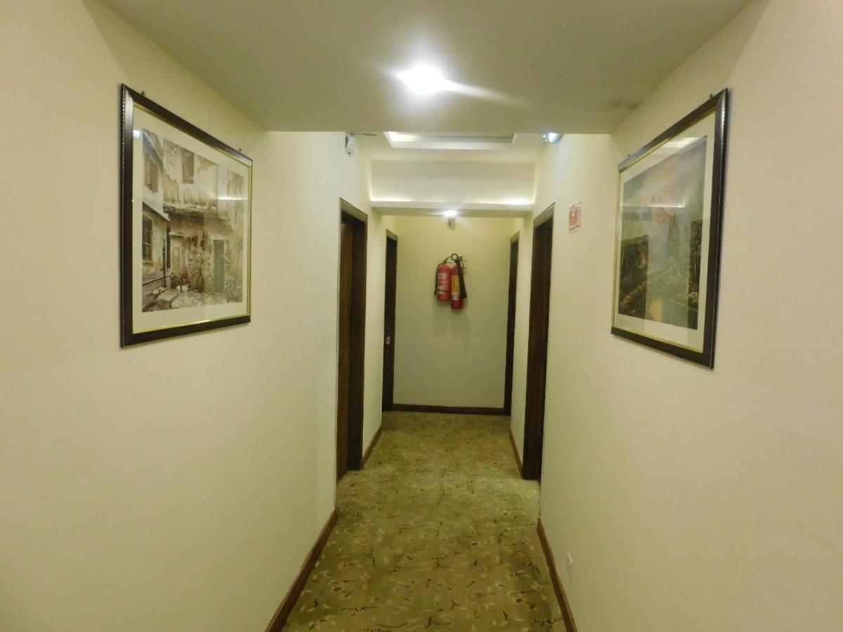 Hotel Diplomat Islamabad Buitenkant foto