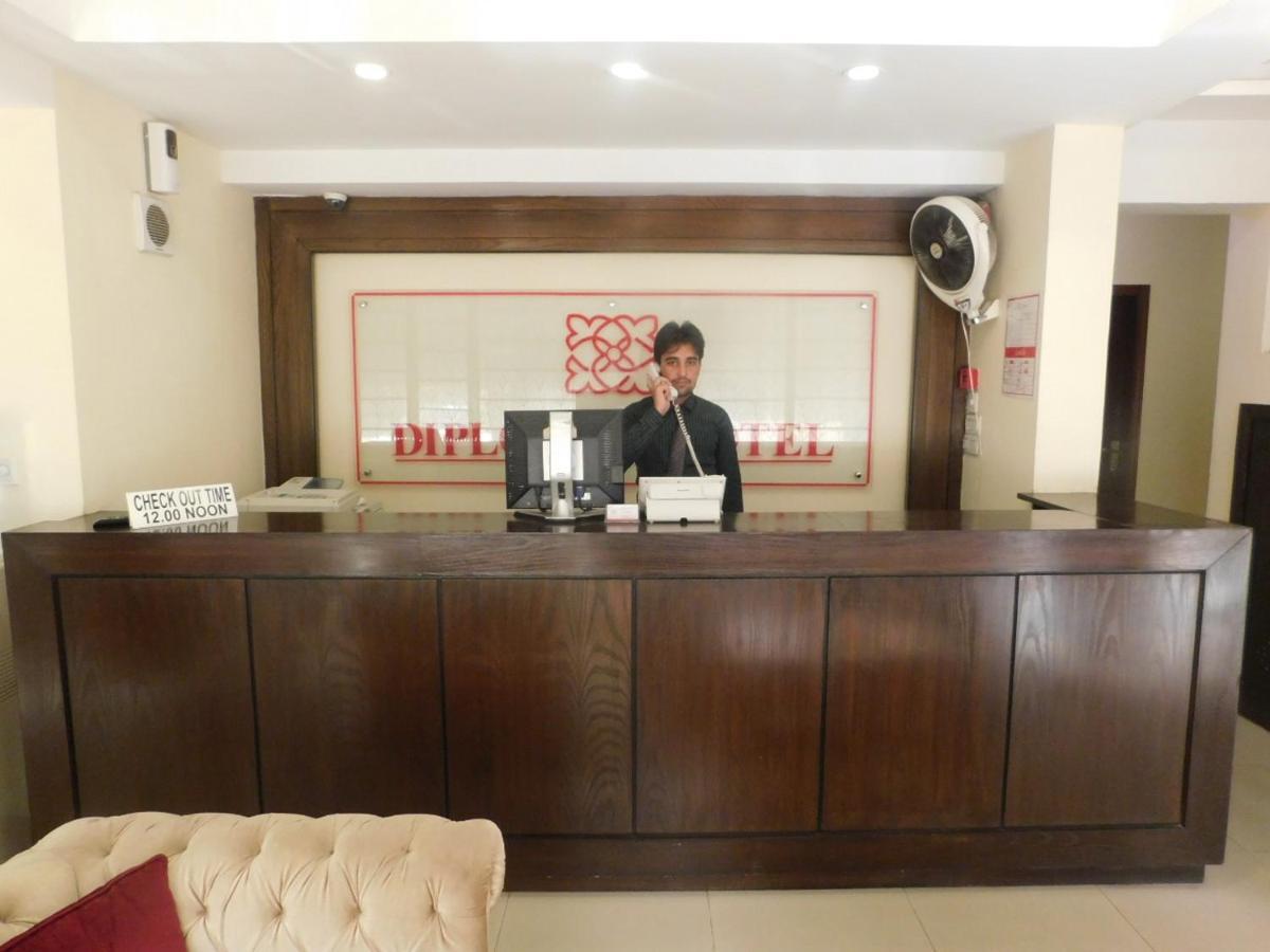 Hotel Diplomat Islamabad Buitenkant foto